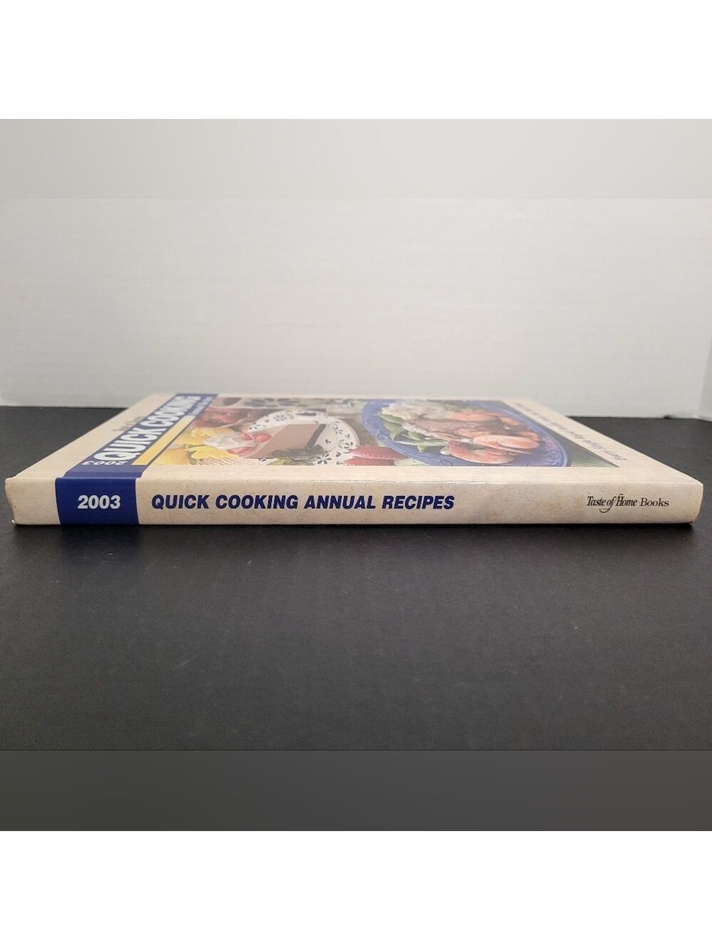 2003 Taste Of Home's Quick Cooking Annual Recipes Hardcover Cookbook - Picture 3 of 11